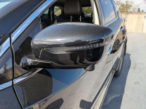 2022 Nissan Murano Platinum FWD