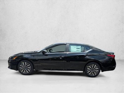 Super Black 2026 Nissan Altima SV FWD