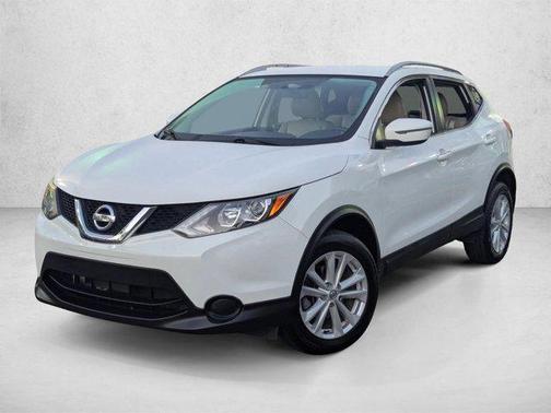 Glacier White 2017 Nissan Rogue Sport SV
