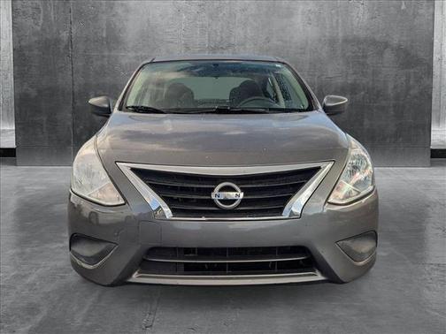 2016 Nissan Versa 1.6 S+