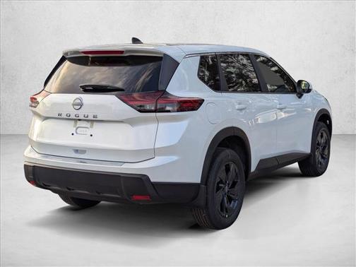 Everest White Pearl Tricoat 2026 Nissan Rogue SV
