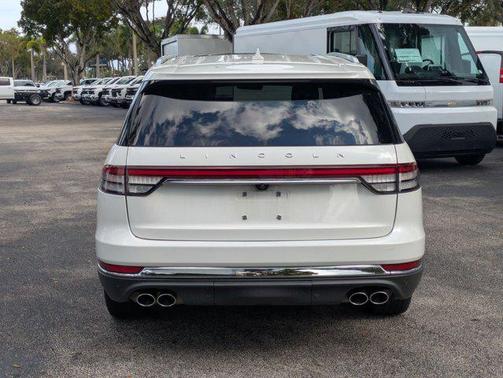 2022 Lincoln Aviator Reserve