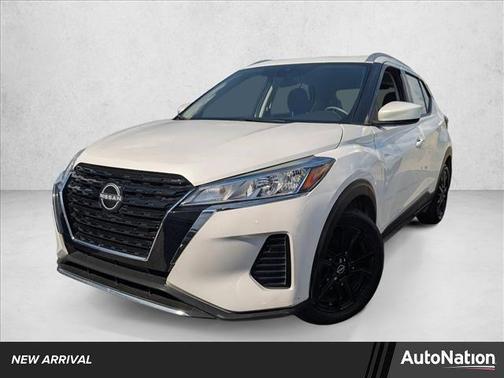 2023 Nissan Kicks SV
