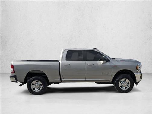 2022 RAM 2500 Big Horn Crew Cab 4x4 6'4' Box