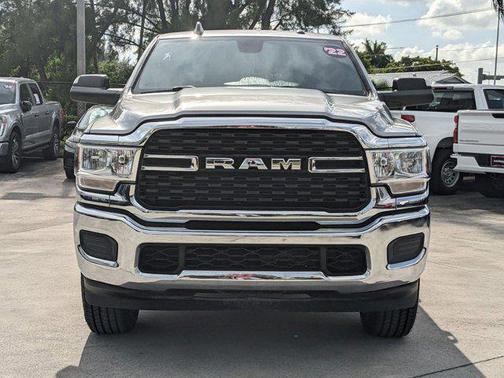 2022 RAM 2500 Big Horn Crew Cab 4x4 6'4' Box