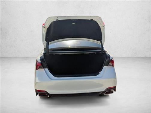 2020 Toyota Avalon XLE