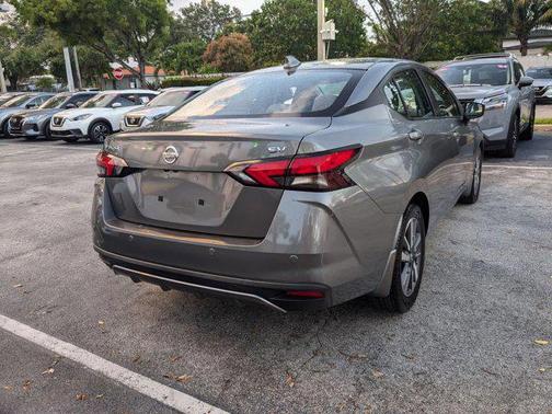 2020 Nissan Versa 1.6 SV