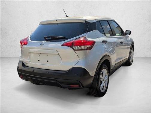 2020 Nissan Kicks S