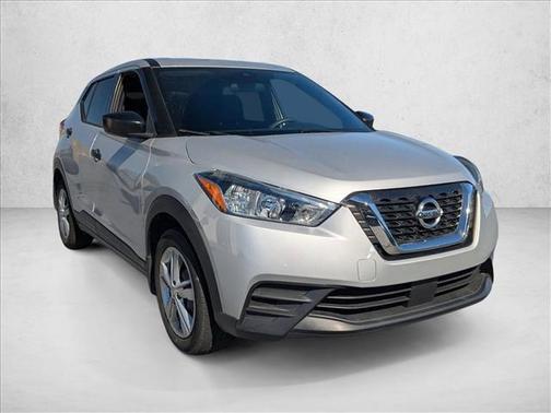 2020 Nissan Kicks S