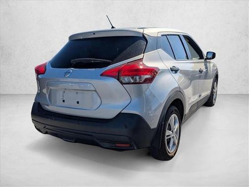 2020 Nissan Kicks S