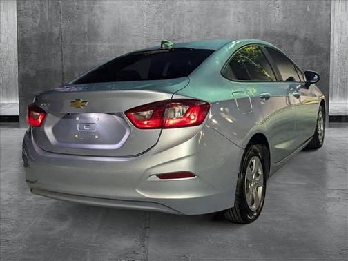 2018 Chevrolet Cruze LS