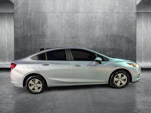 2018 Chevrolet Cruze LS