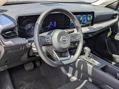 Gun Metallic 2026 Nissan Kicks S
