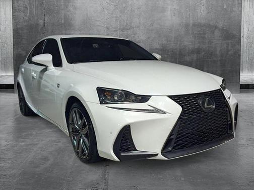 2018 Lexus IS 300 Base