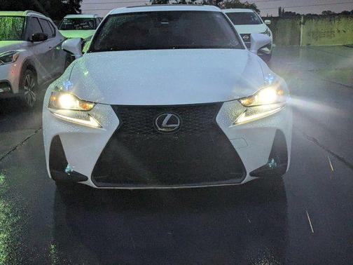 2018 Lexus IS 300 Base