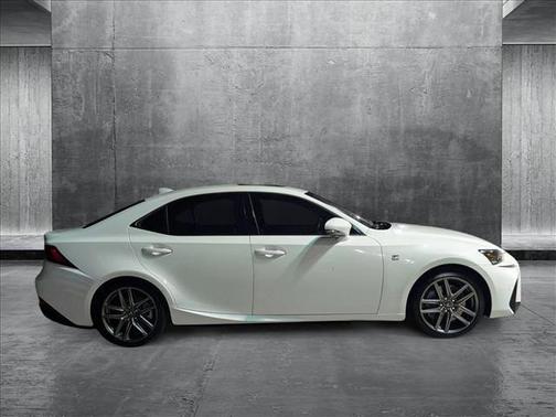2018 Lexus IS 300 Base
