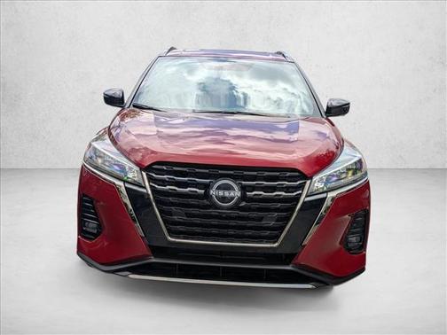 Scarlet Ember Tintcoat 2024 Nissan Kicks SR