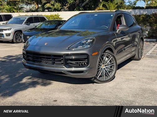 2021 Porsche Cayenne Turbo
