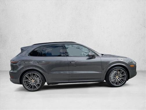 2021 Porsche Cayenne Turbo