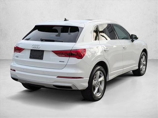 2020 Audi Q3 45 Premium