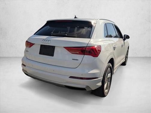2020 Audi Q3 45 Premium