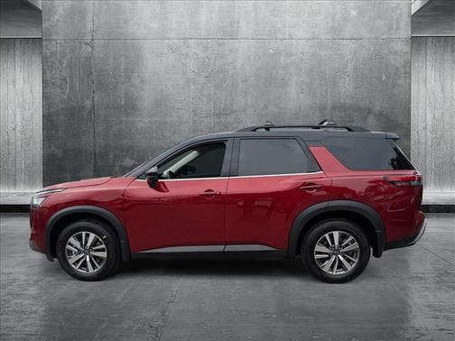 2025 Nissan Pathfinder SL FWD