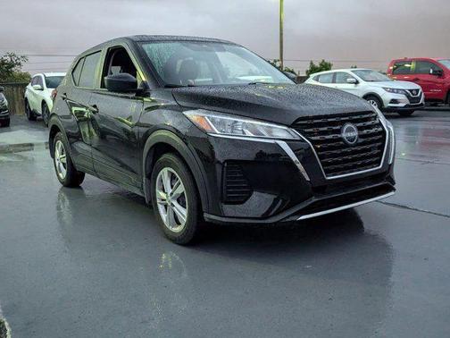 2023 Nissan Kicks S