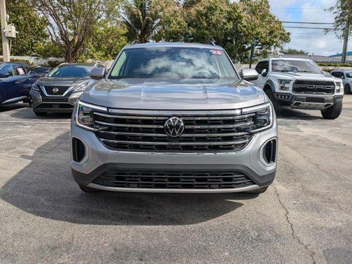 2025 Volkswagen Atlas 2.0T SE