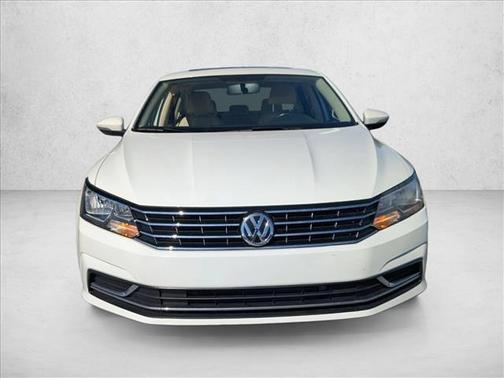 2019 Volkswagen Passat 2.0T Wolfsburg Edition