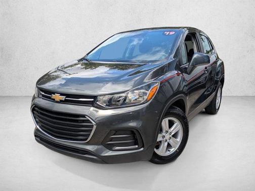 Nightfall Gray Metallic 2019 Chevrolet Trax LS