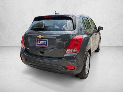 Nightfall Gray Metallic 2019 Chevrolet Trax LS