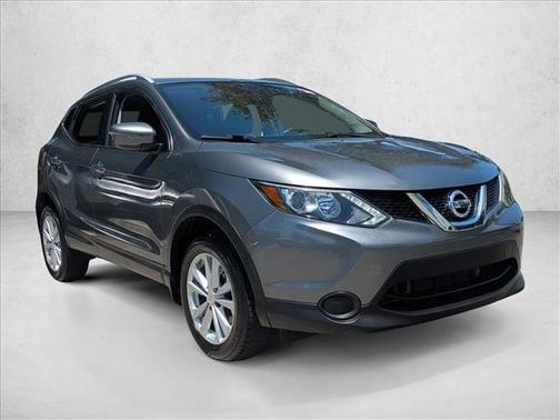 Gun Metallic 2018 Nissan Rogue Sport SV