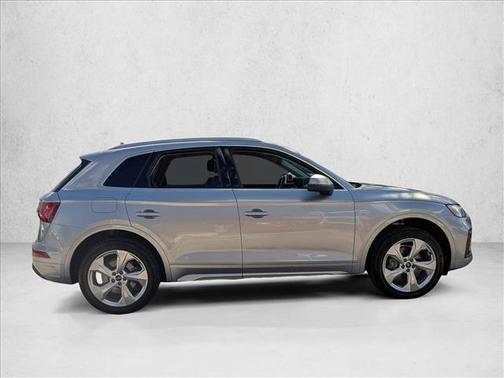 2021 Audi Q5 45 Premium Plus