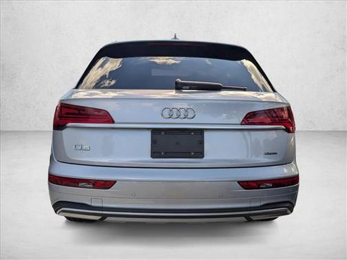 2021 Audi Q5 45 Premium Plus