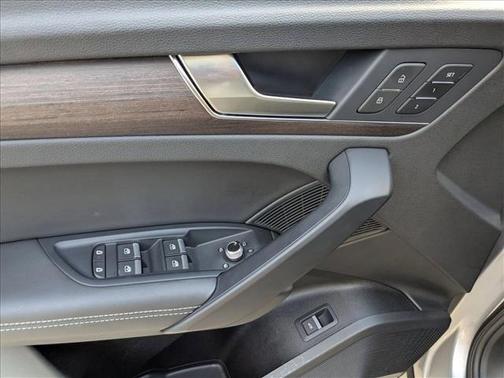 2021 Audi Q5 45 Premium Plus