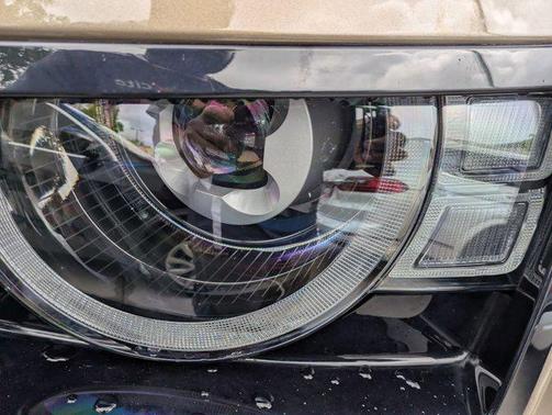 Gondwana Stone Metallic 2025 Land Rover Defender 110 P300