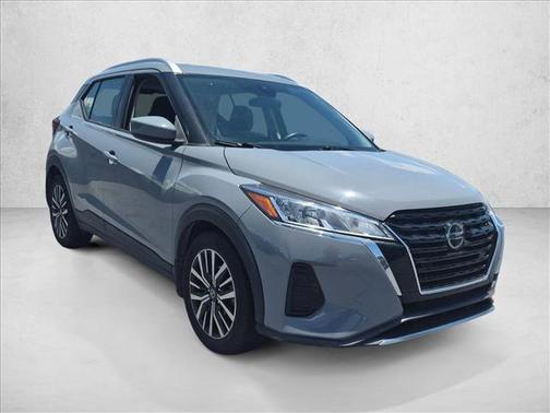 Boulder Gray Pearl 2021 Nissan Kicks SV