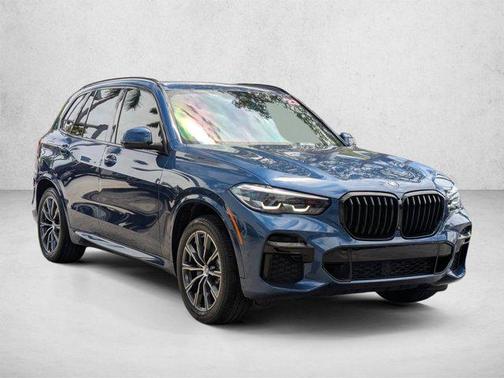 Phytonic Blue Metallic 2023 BMW X5 xDrive40i