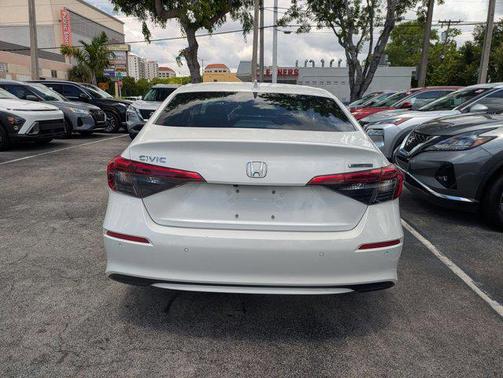 Platinum White Pearl 2024 Honda Civic Touring