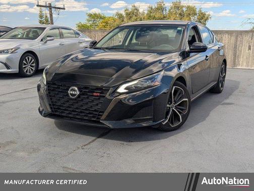 2023 Nissan Altima SR FWD