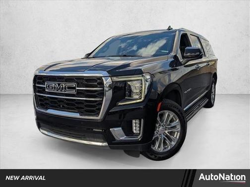 2022 GMC Yukon XL SLT