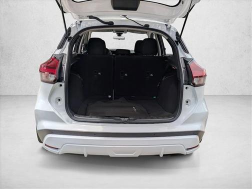 Fresh Powder 2023 Nissan Kicks SV