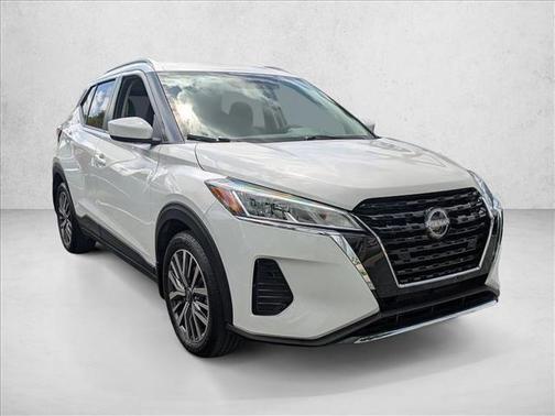 Fresh Powder 2023 Nissan Kicks SV