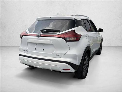 Fresh Powder 2023 Nissan Kicks SV