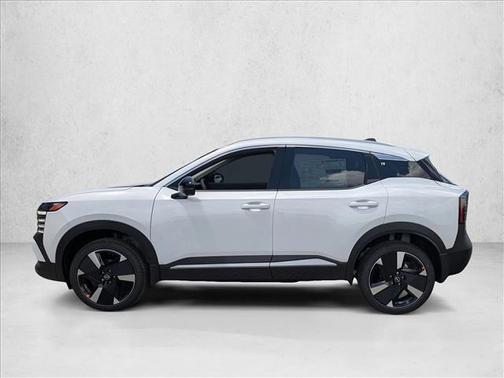 Aspen White Tricoat 2026 Nissan Kicks SR