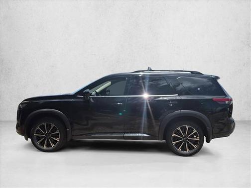 Super Black 2026 Nissan Pathfinder Platinum