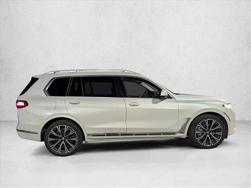 Mineral White Metallic 2019 BMW X7 xDrive50i