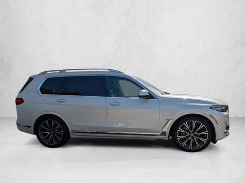 Mineral White Metallic 2019 BMW X7 xDrive50i