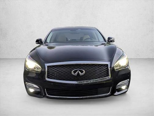 2015 INFINITI Q70L 3.7