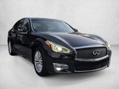 2015 INFINITI Q70L 3.7